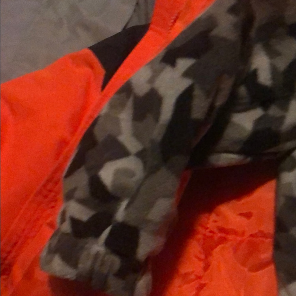 Boys Athletech Winter coat w/ detachable jacket - Picture 3 of 14